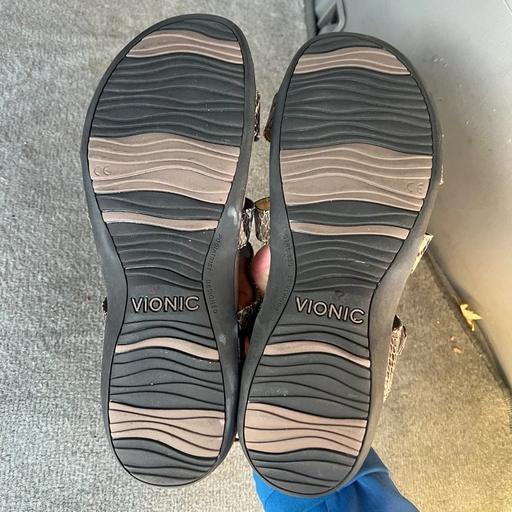 Vionic Snakeskin amber Multi-Strap Sandals - Picture 4 of 9